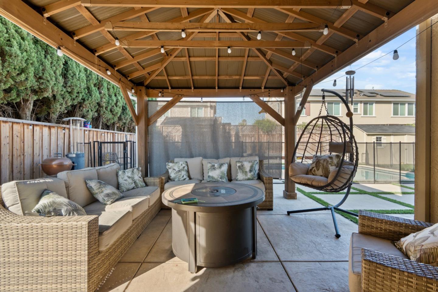Detail Gallery Image 41 of 51 For 16935 Pine Way, Morgan Hill,  CA 95037 - 4 Beds | 3 Baths