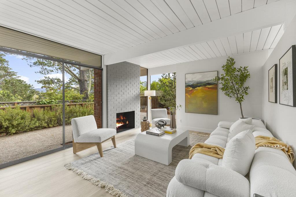 Detail Gallery Image 14 of 78 For 2055 Ticonderoga Dr, San Mateo,  CA 94402 - 4 Beds | 3 Baths