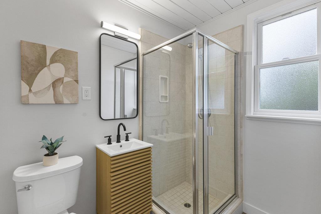 Detail Gallery Image 44 of 78 For 2055 Ticonderoga Dr, San Mateo,  CA 94402 - 4 Beds | 3 Baths