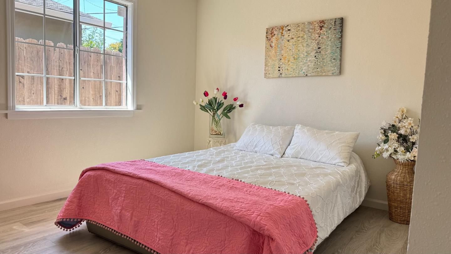 Detail Gallery Image 19 of 28 For 4573 Bolero Dr, San Jose,  CA 95111 - 4 Beds | 2 Baths