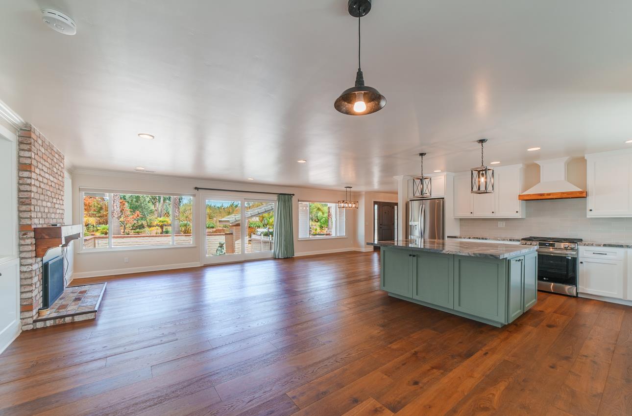 Detail Gallery Image 23 of 56 For 22125 Ranchito Dr, Salinas,  CA 93908 - 3 Beds | 2/1 Baths