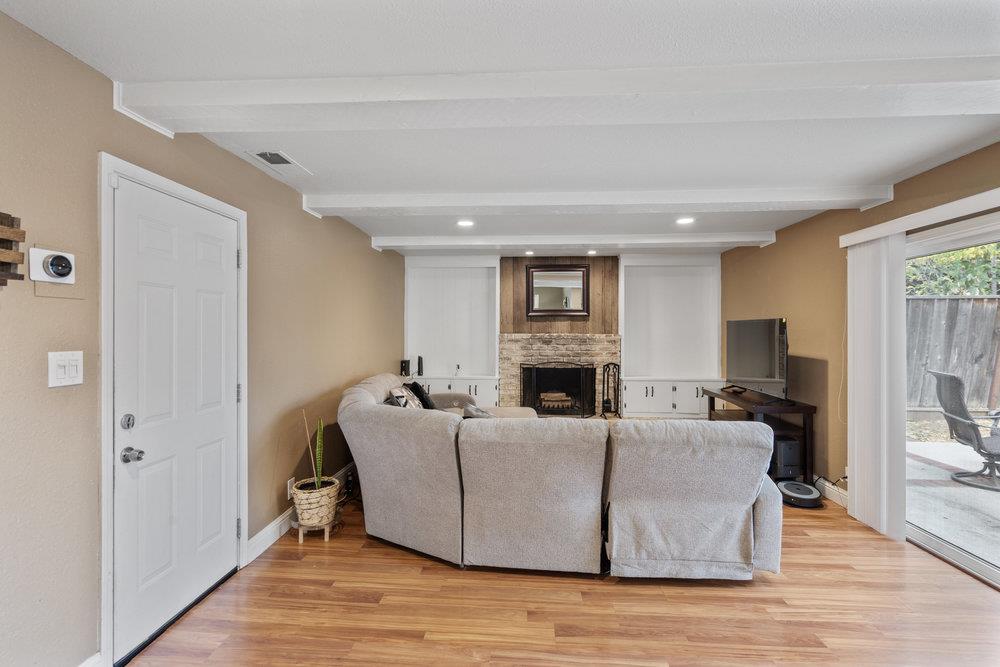 Detail Gallery Image 13 of 35 For 1301 3rd St, Gilroy,  CA 95020 - 3 Beds | 2 Baths