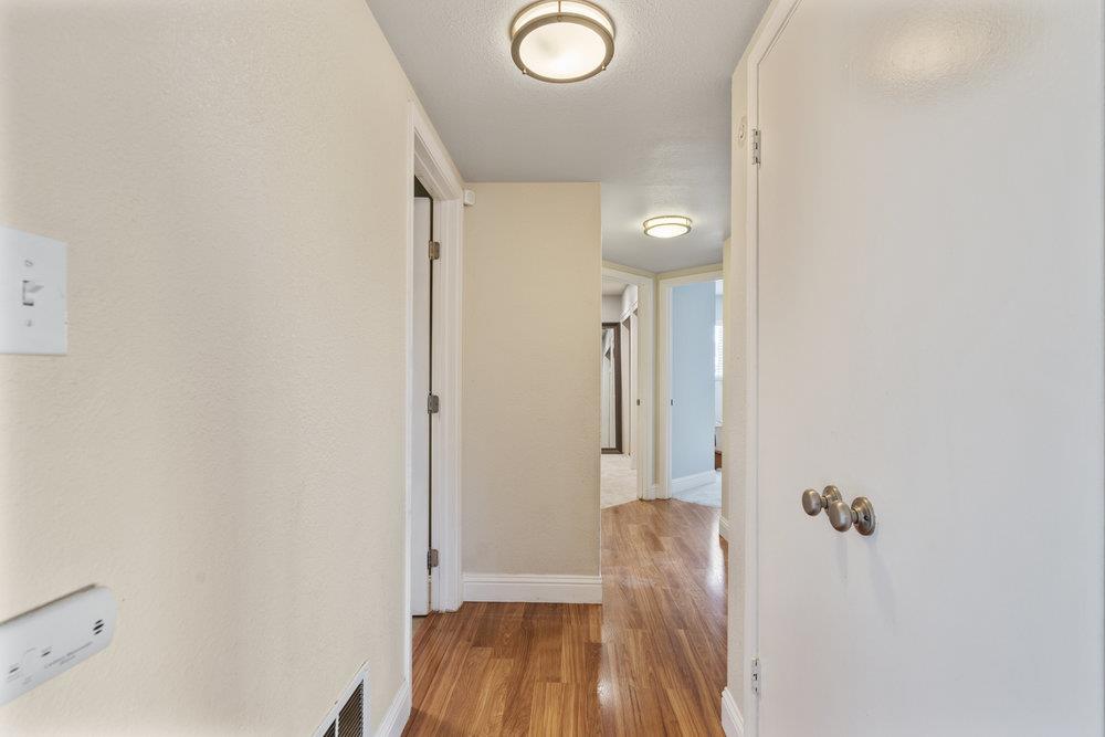 Detail Gallery Image 19 of 35 For 1301 3rd St, Gilroy,  CA 95020 - 3 Beds | 2 Baths