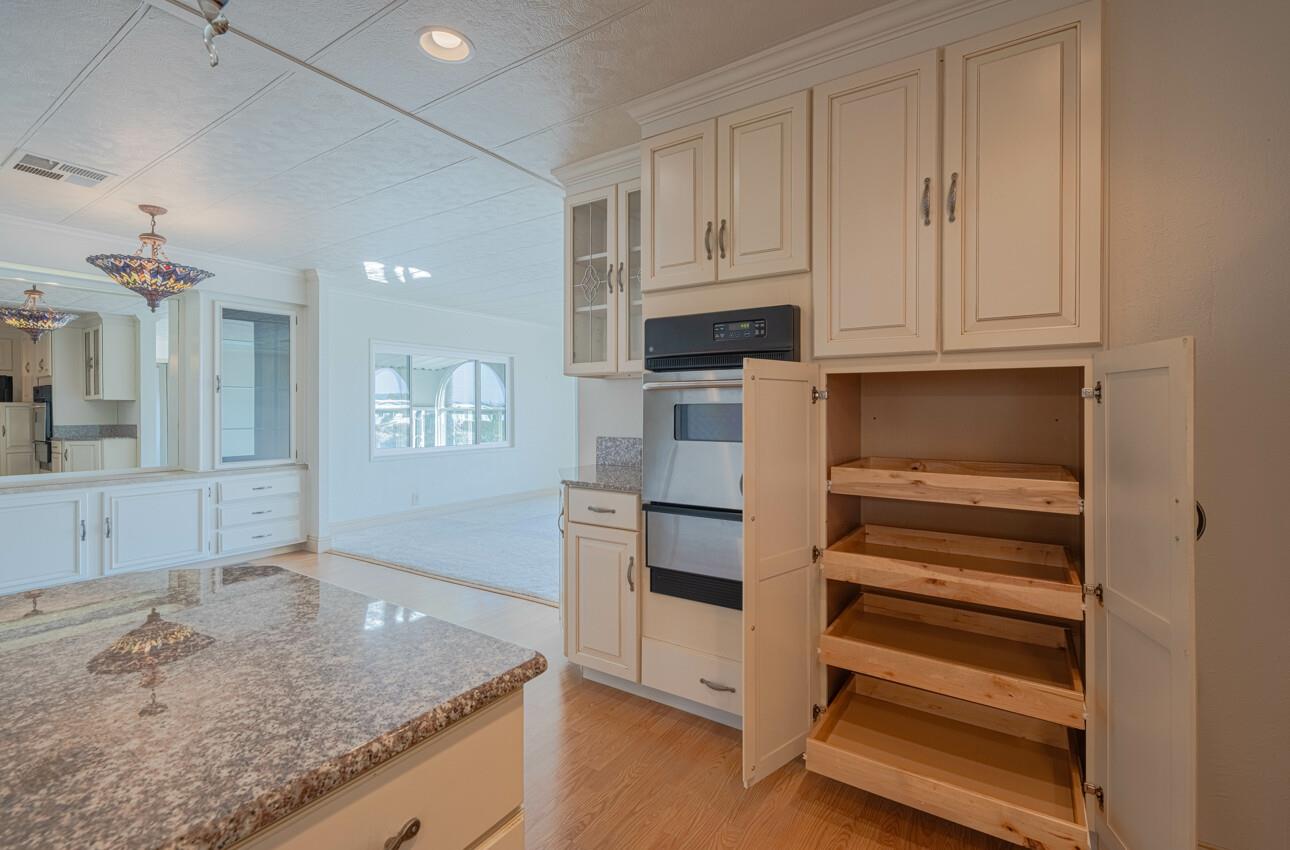 Detail Gallery Image 19 of 56 For 155 Kern St #144,  Salinas,  CA 93905 - 2 Beds | 2 Baths