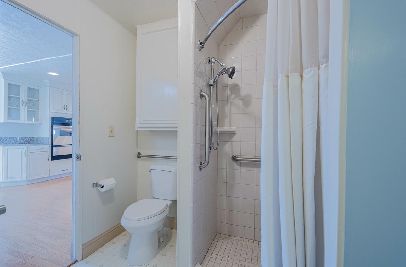 Detail Gallery Image 35 of 56 For 155 Kern St #144,  Salinas,  CA 93905 - 2 Beds | 2 Baths