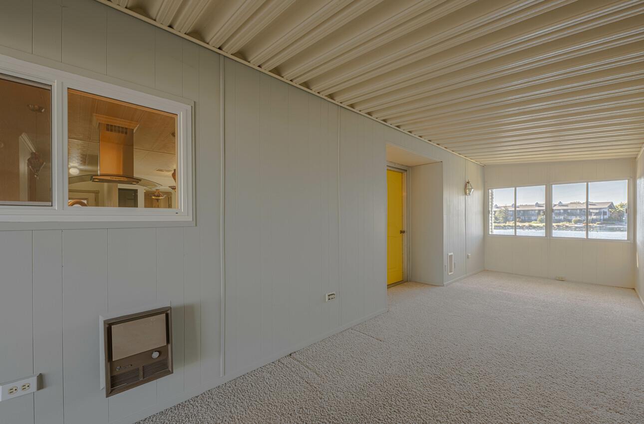 Detail Gallery Image 4 of 56 For 155 Kern St #144,  Salinas,  CA 93905 - 2 Beds | 2 Baths