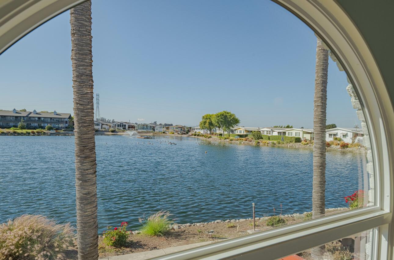 Detail Gallery Image 9 of 56 For 155 Kern St #144,  Salinas,  CA 93905 - 2 Beds | 2 Baths