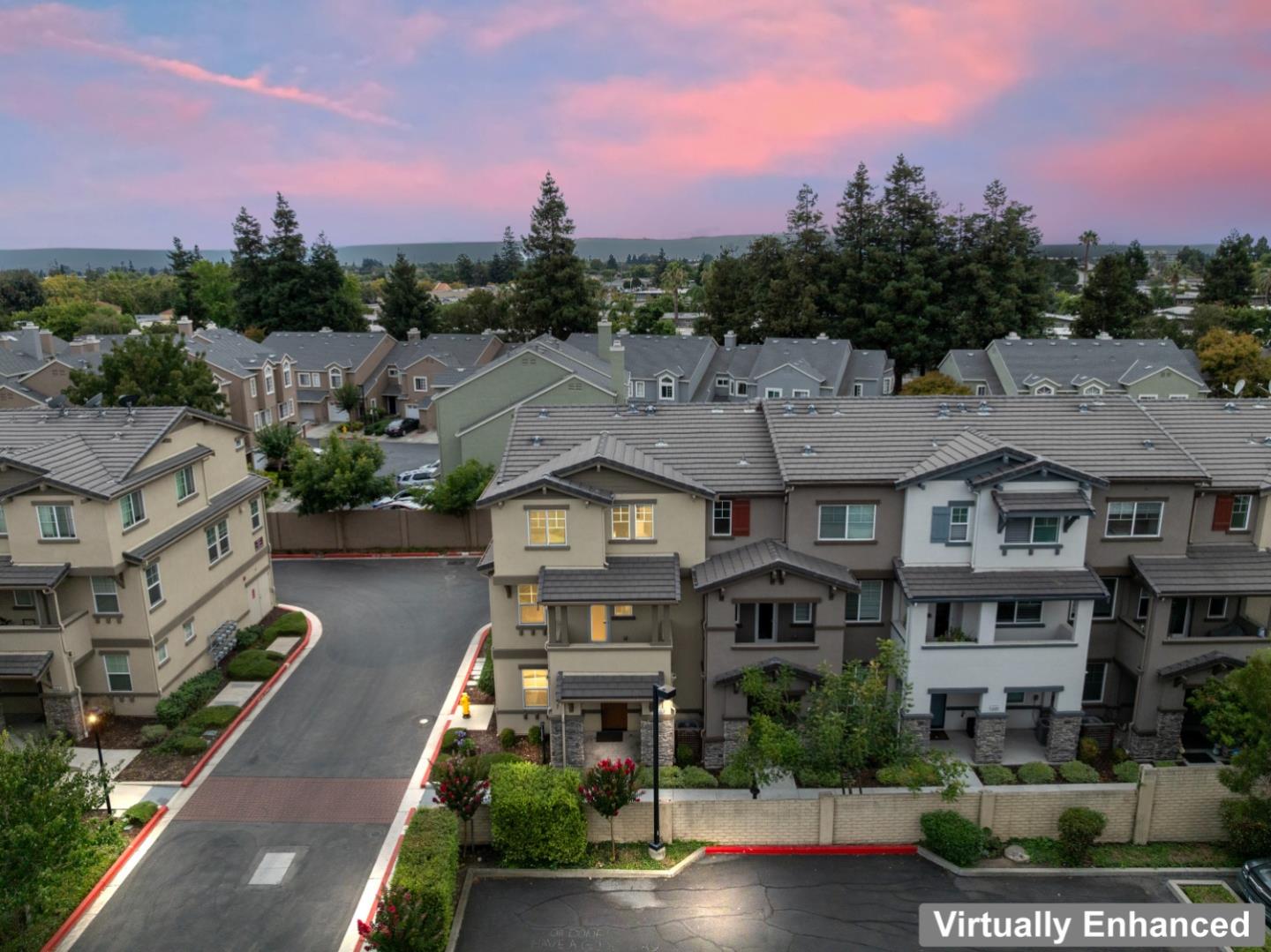 Detail Gallery Image 27 of 29 For 24516 Autumn Mist Way, Hayward,  CA 94544 - 4 Beds | 3/1 Baths