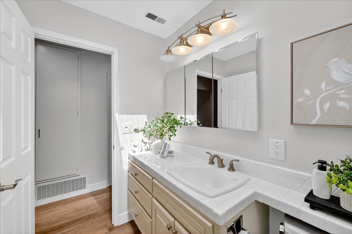 Detail Gallery Image 28 of 62 For 3720 Century Dr, Campbell,  CA 95008 - 4 Beds | 2 Baths