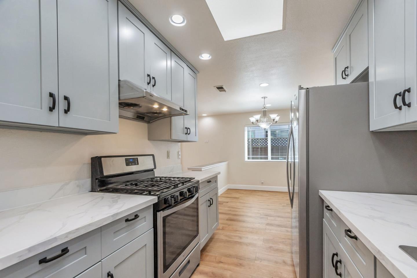 Detail Gallery Image 13 of 30 For 2895 Burdick Way, San Jose,  CA 95148 - 4 Beds | 2 Baths