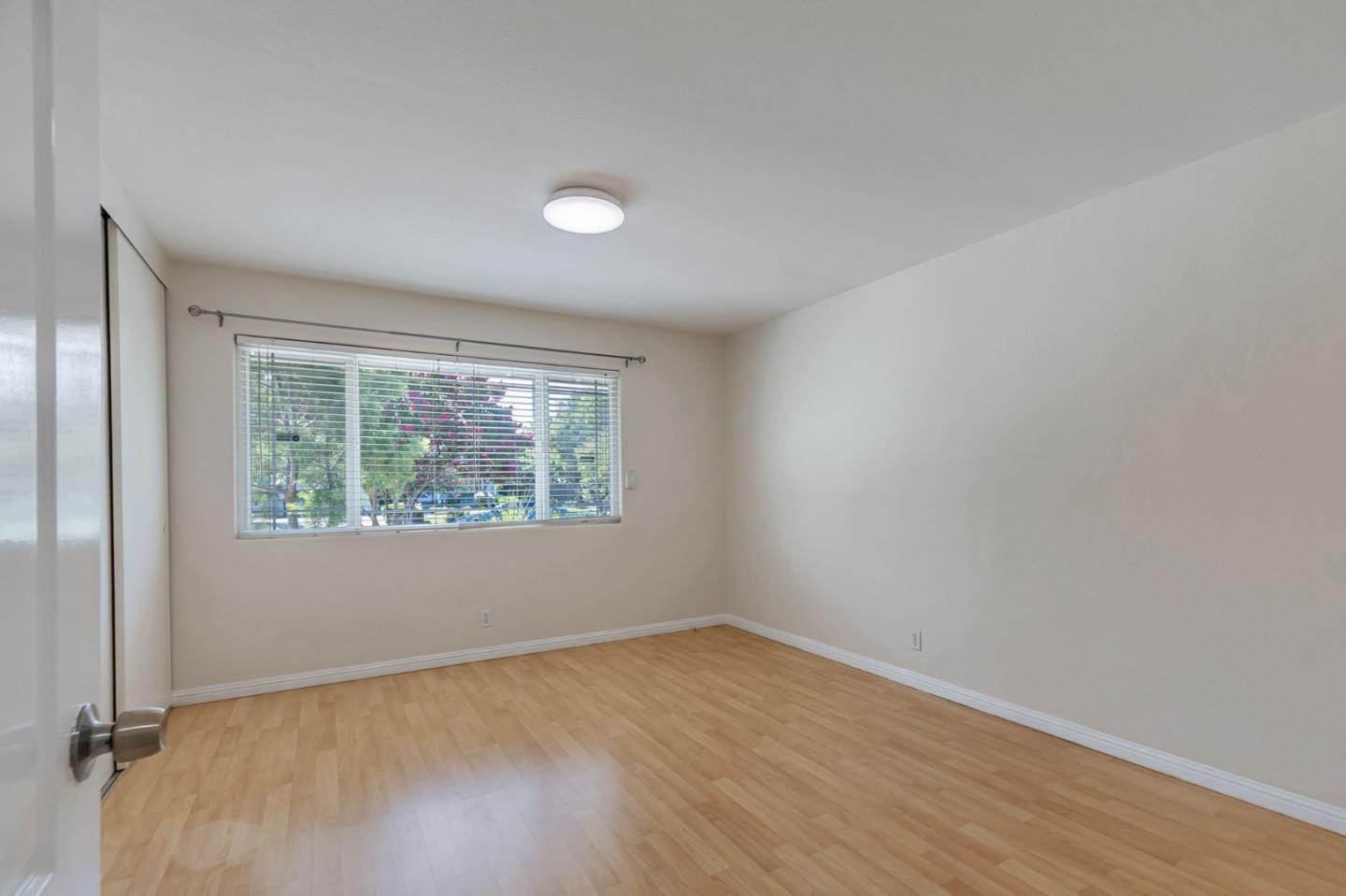 Detail Gallery Image 17 of 30 For 2895 Burdick Way, San Jose,  CA 95148 - 4 Beds | 2 Baths