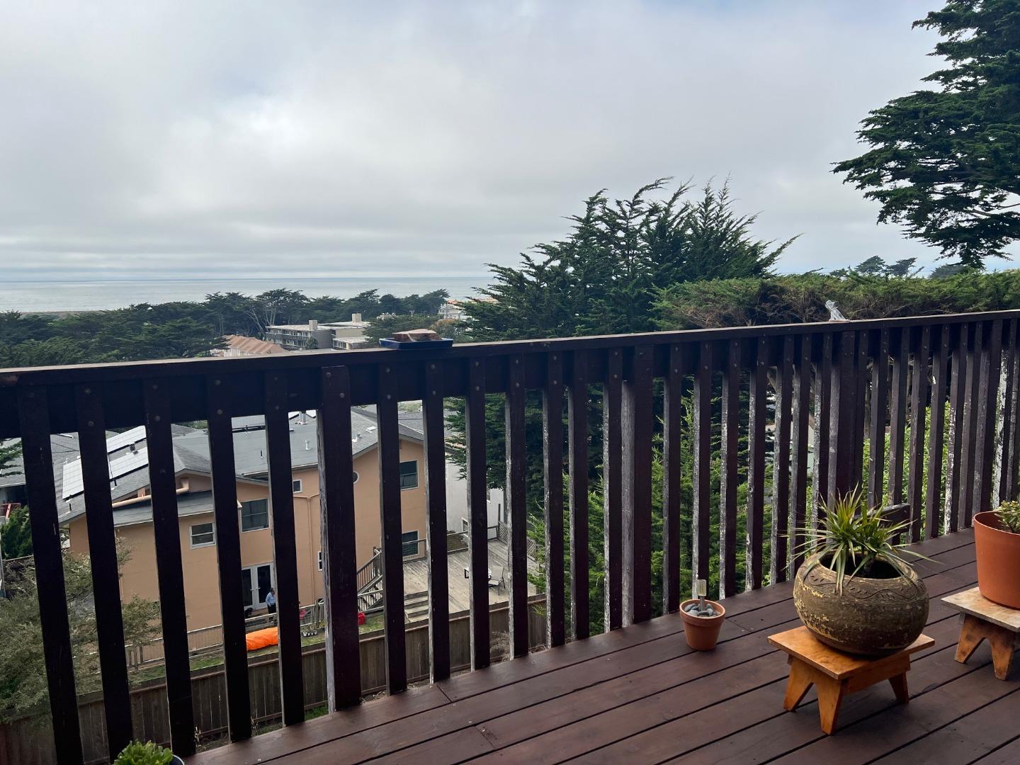 Detail Gallery Image 5 of 16 For 52 Frances Ave, Pacifica,  CA 94044 - 3 Beds | 2 Baths