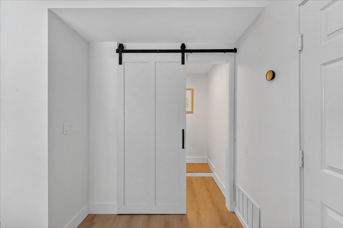Detail Gallery Image 23 of 76 For 419 Avenida Palmas, San Jose,  CA 95123 - 4 Beds | 2/1 Baths