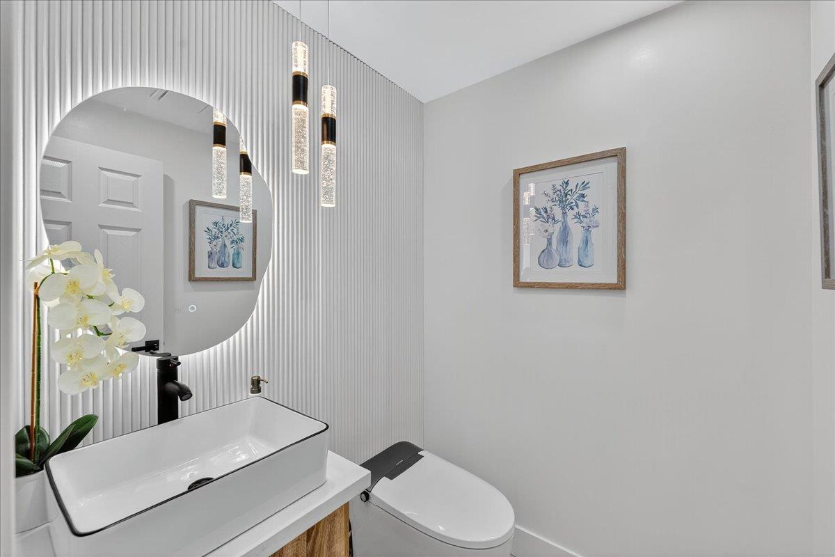 Detail Gallery Image 24 of 76 For 419 Avenida Palmas, San Jose,  CA 95123 - 4 Beds | 2/1 Baths