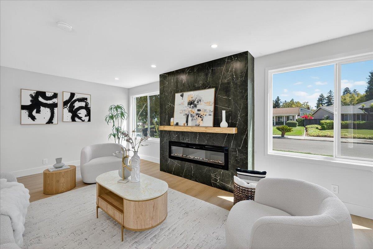 Detail Gallery Image 7 of 76 For 419 Avenida Palmas, San Jose,  CA 95123 - 4 Beds | 2/1 Baths