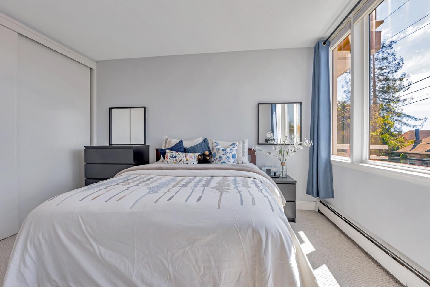 Detail Gallery Image 19 of 32 For 2601 College Ave #208,  Berkeley,  CA 94704 - 1 Beds | 1 Baths