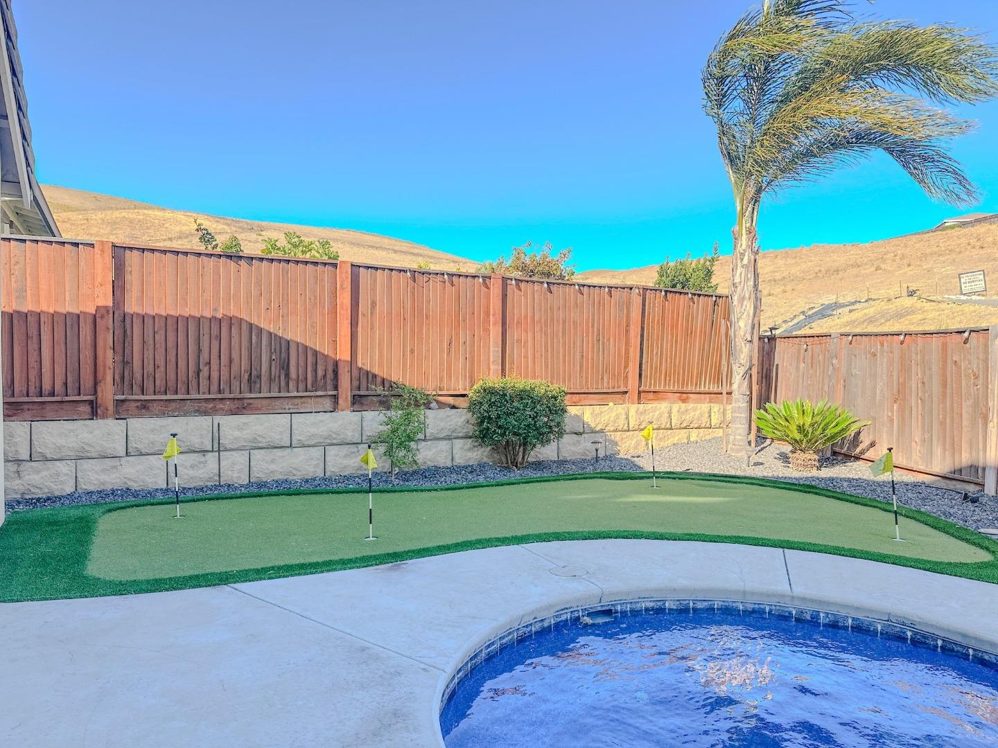 Detail Gallery Image 22 of 24 For 2968 Alves Ranch Rd, Pittsburg,  CA 94565 - 3 Beds | 2/1 Baths