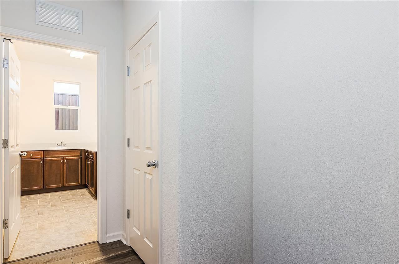 Detail Gallery Image 8 of 24 For 2968 Alves Ranch Rd, Pittsburg,  CA 94565 - 3 Beds | 2/1 Baths