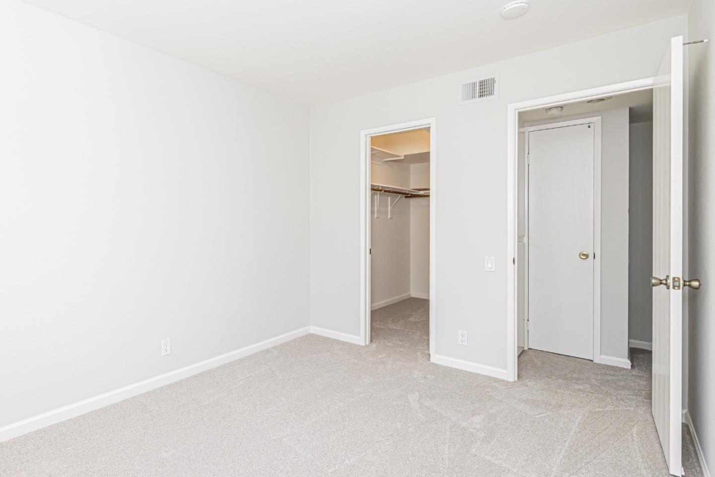 Detail Gallery Image 19 of 20 For 425 Costa Mesa Ter #F,  Sunnyvale,  CA 94085 - 2 Beds | 1 Baths