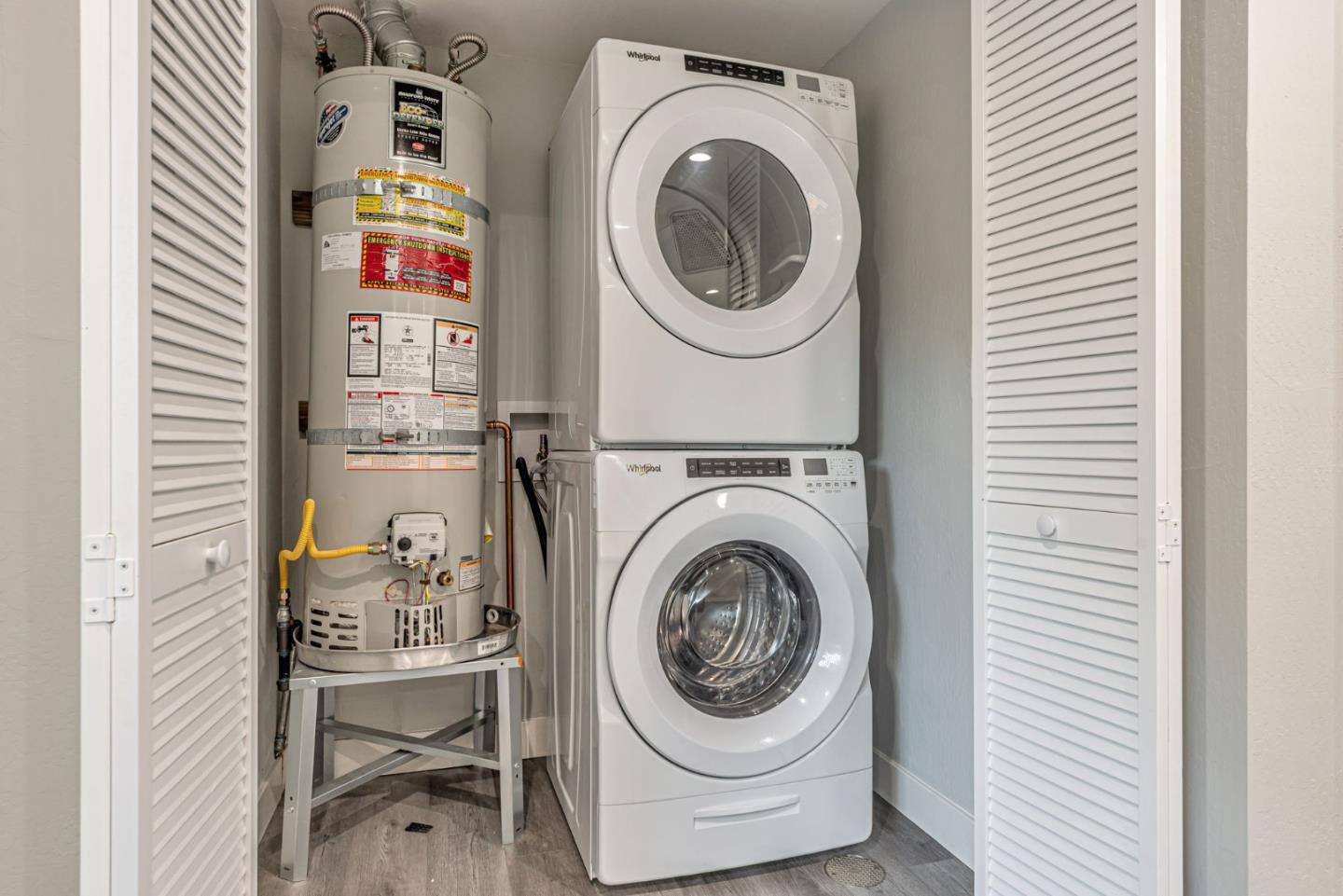 Detail Gallery Image 14 of 15 For 320 Battle Dance Dr, San Jose,  CA 95111 - 4 Beds | 2 Baths
