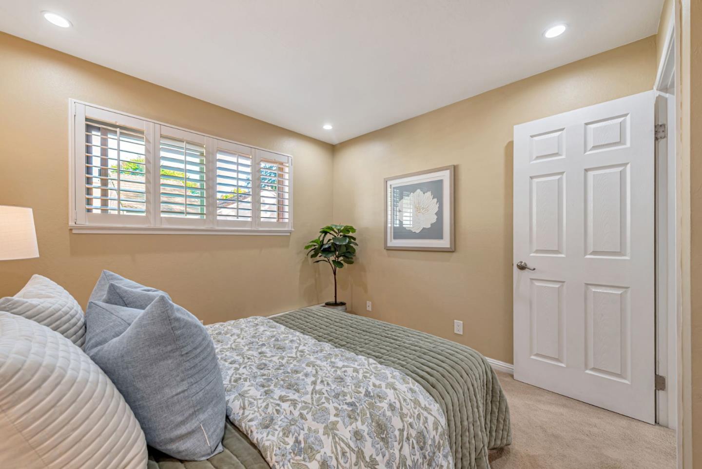 Detail Gallery Image 33 of 47 For 2559 Lancaster Ct, Santa Clara,  CA 95051 - 3 Beds | 2 Baths
