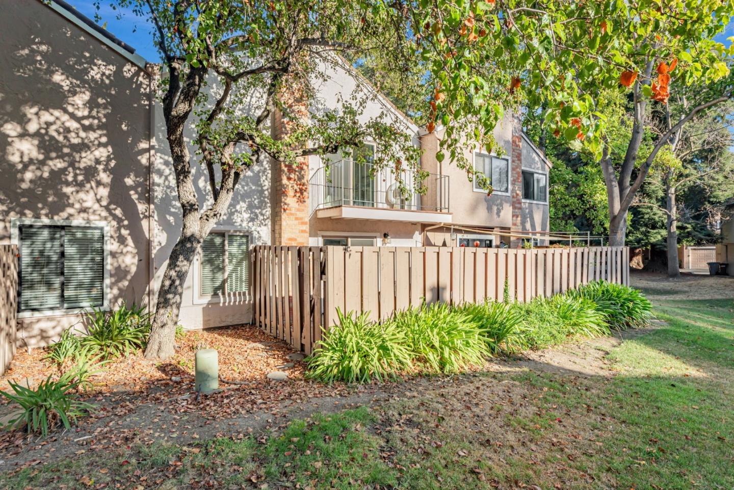 Detail Gallery Image 45 of 47 For 2559 Lancaster Ct, Santa Clara,  CA 95051 - 3 Beds | 2 Baths
