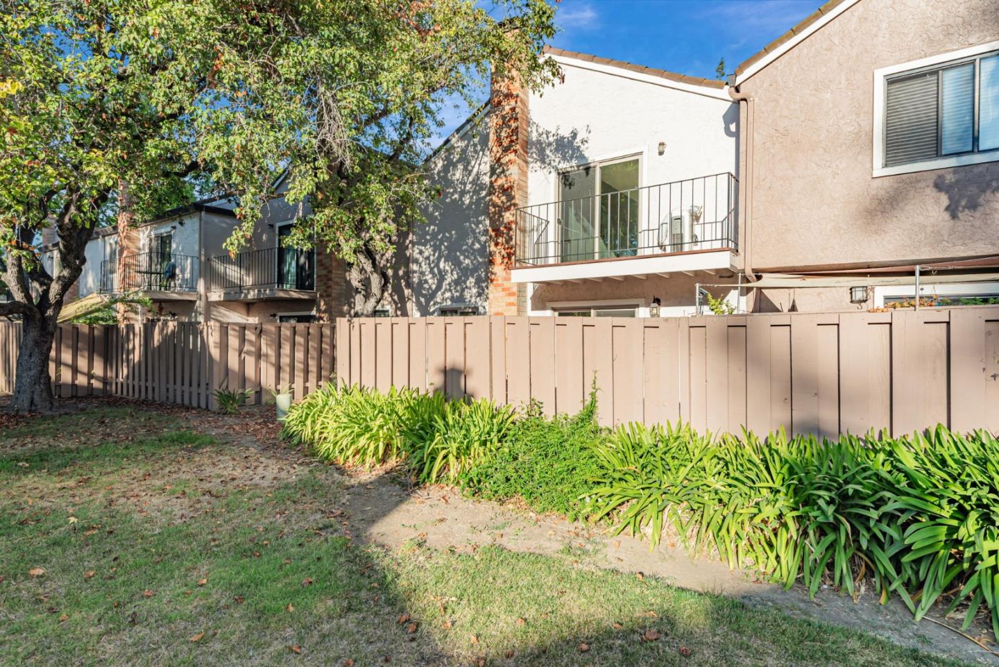 Detail Gallery Image 46 of 47 For 2559 Lancaster Ct, Santa Clara,  CA 95051 - 3 Beds | 2 Baths