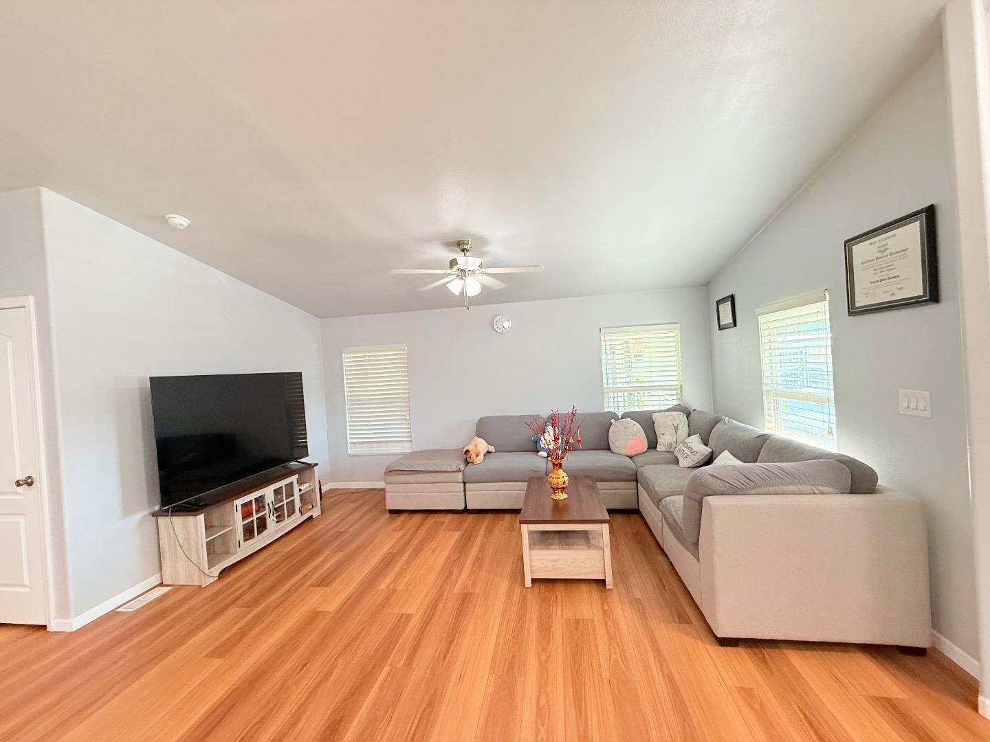 Detail Gallery Image 6 of 21 For 510 Saddlebrook Dr #276,  San Jose,  CA 95136 - 3 Beds | 2 Baths