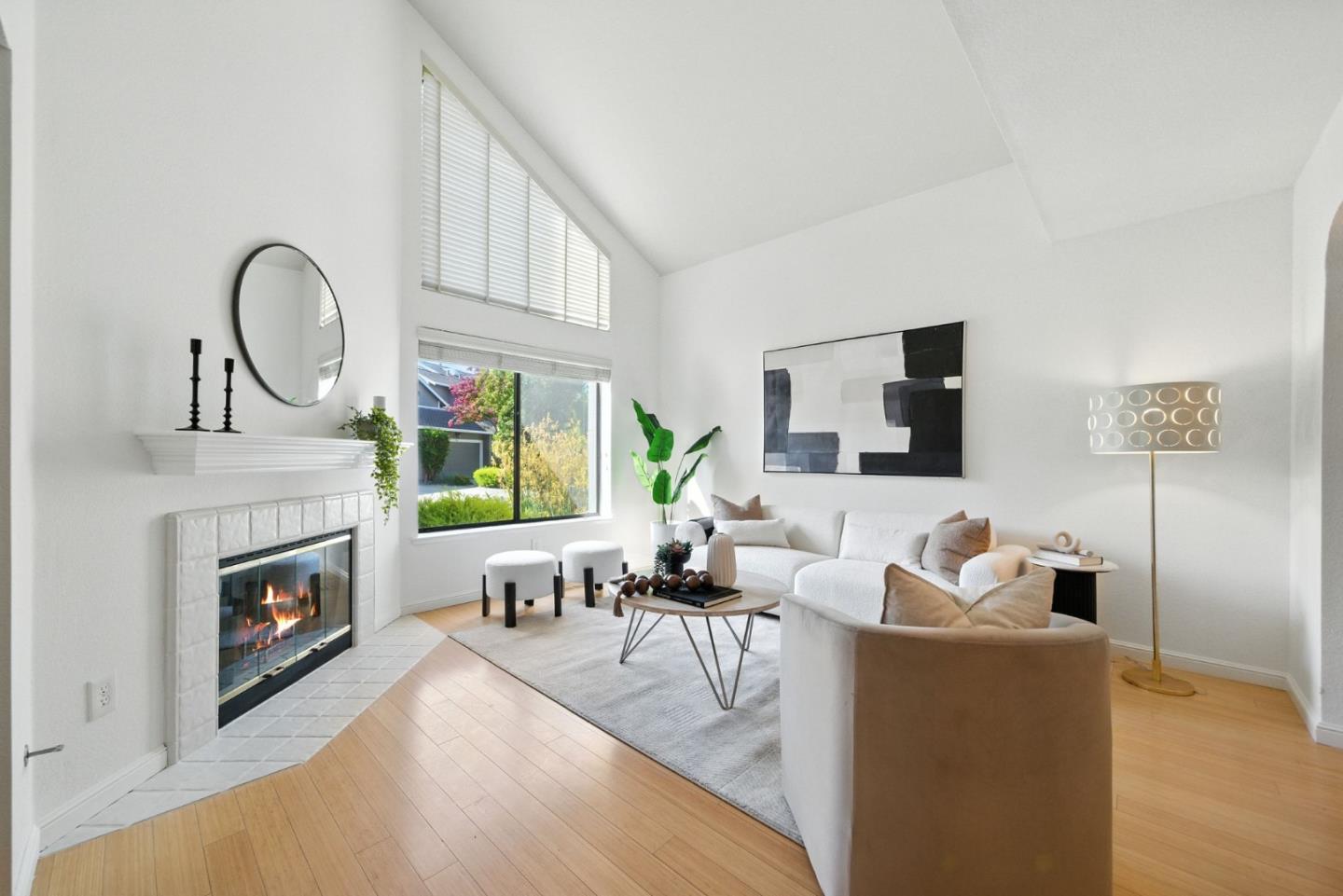 Detail Gallery Image 3 of 32 For 1142 Trevino Ter, San Jose,  CA 95120 - 3 Beds | 2/1 Baths