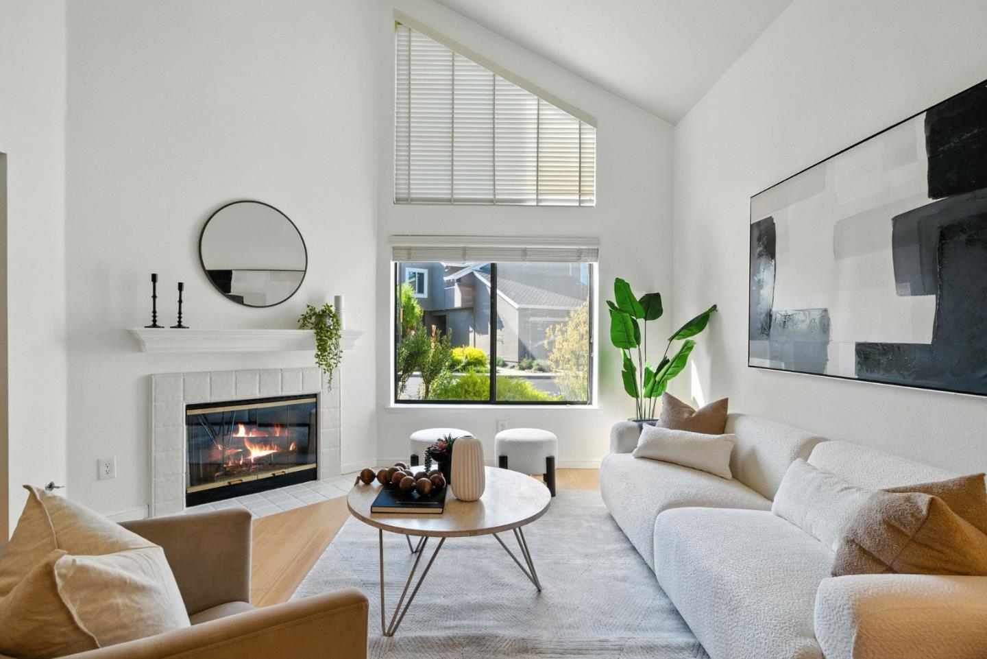 Detail Gallery Image 4 of 32 For 1142 Trevino Ter, San Jose,  CA 95120 - 3 Beds | 2/1 Baths