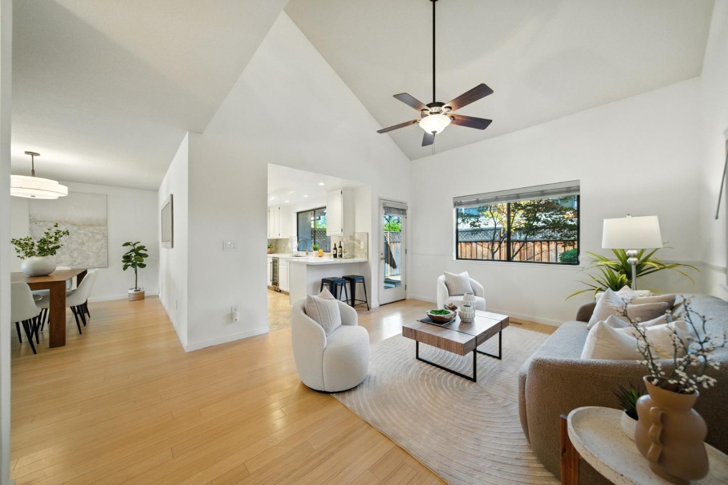 Detail Gallery Image 7 of 32 For 1142 Trevino Ter, San Jose,  CA 95120 - 3 Beds | 2/1 Baths