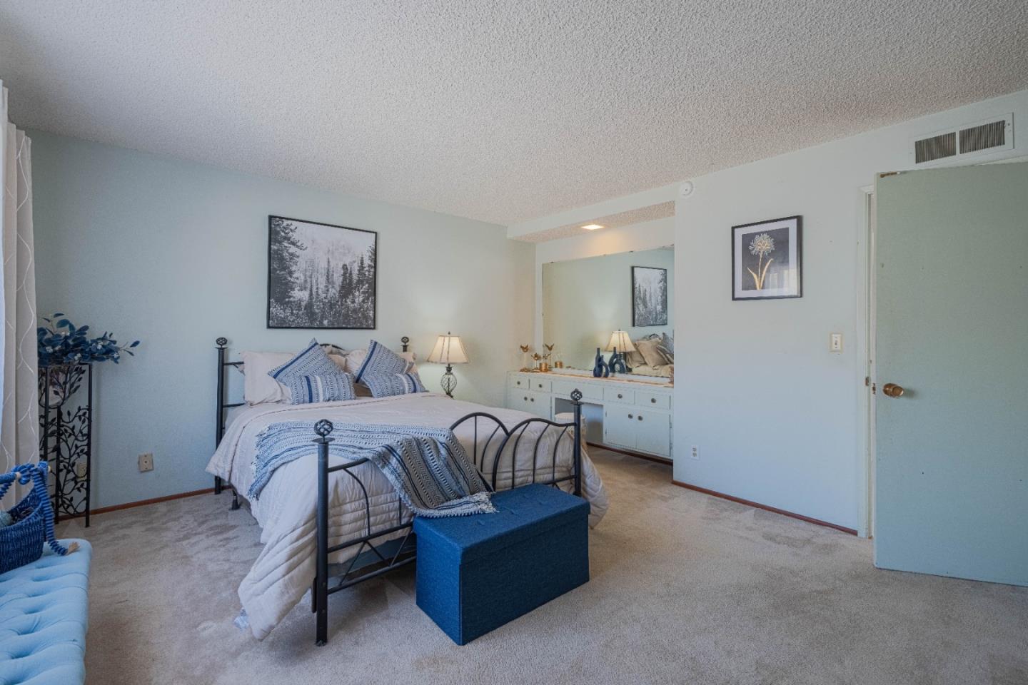 Detail Gallery Image 27 of 54 For 23020 Guidotti Dr, Salinas,  CA 93908 - 5 Beds | 3 Baths
