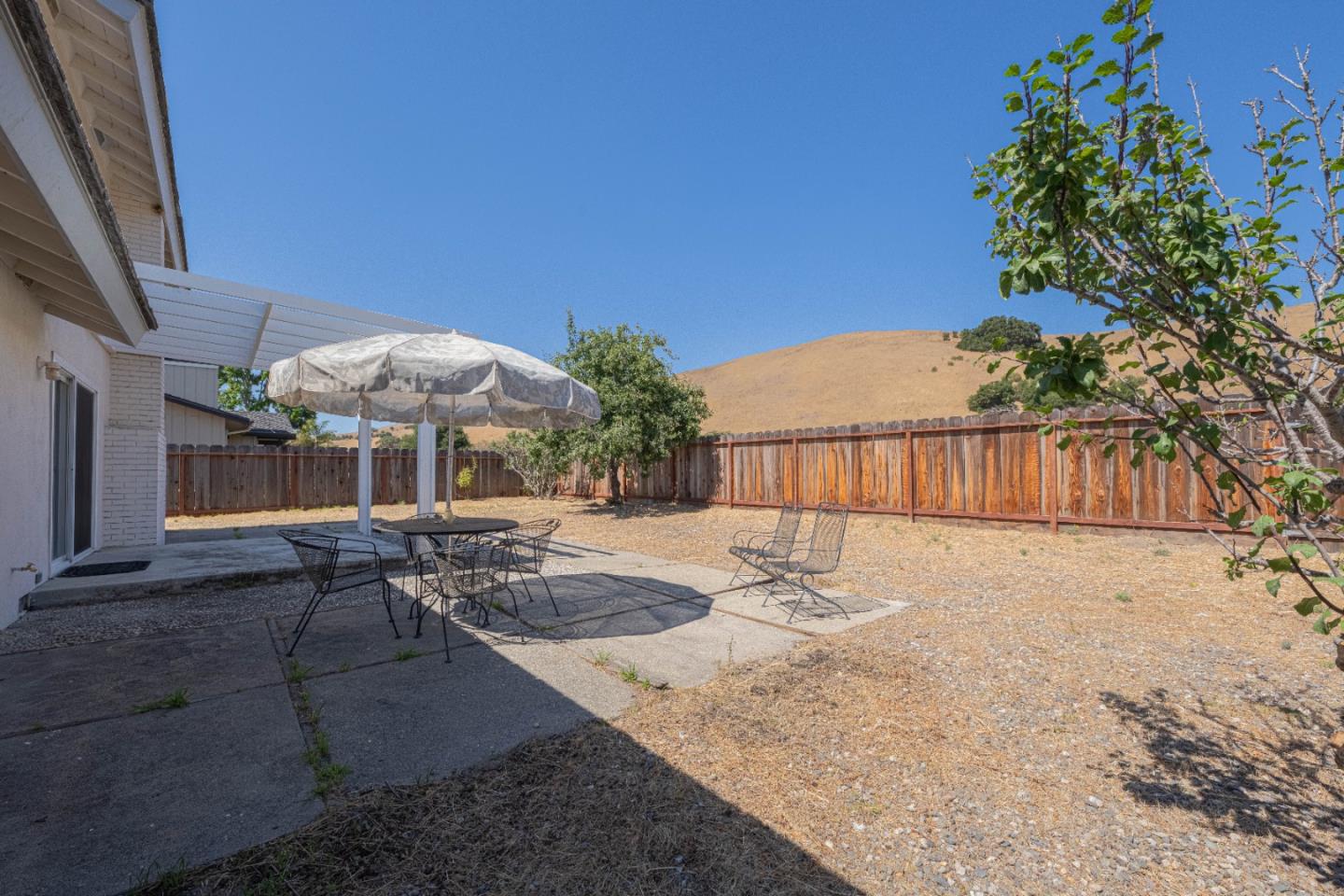 Detail Gallery Image 50 of 54 For 23020 Guidotti Dr, Salinas,  CA 93908 - 5 Beds | 3 Baths