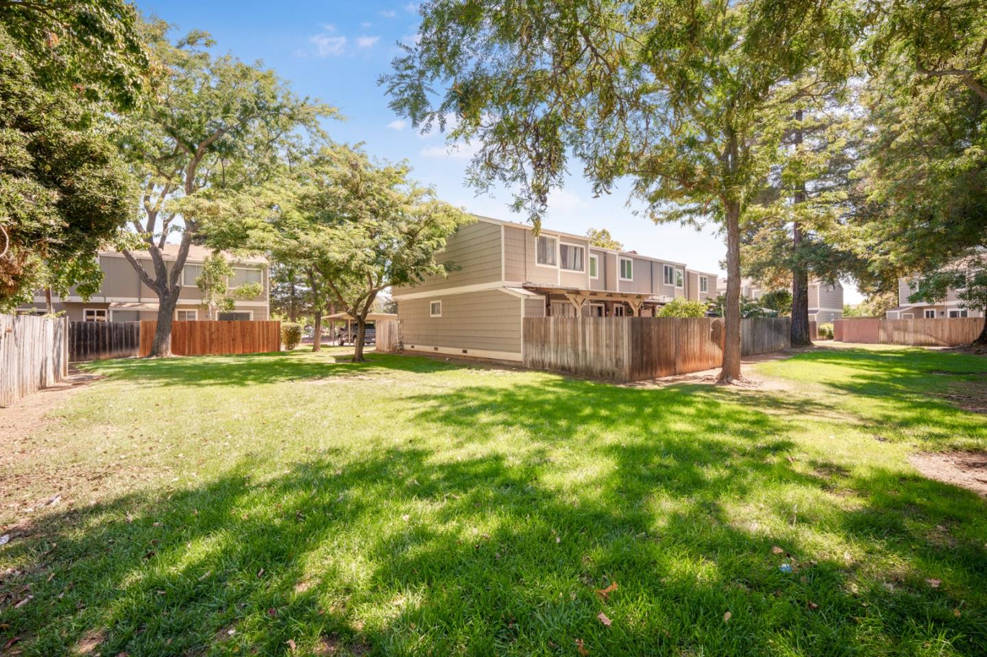 Detail Gallery Image 13 of 20 For 18226 Hale Ave #B,  Morgan Hill,  CA 95037 - 3 Beds | 1/1 Baths