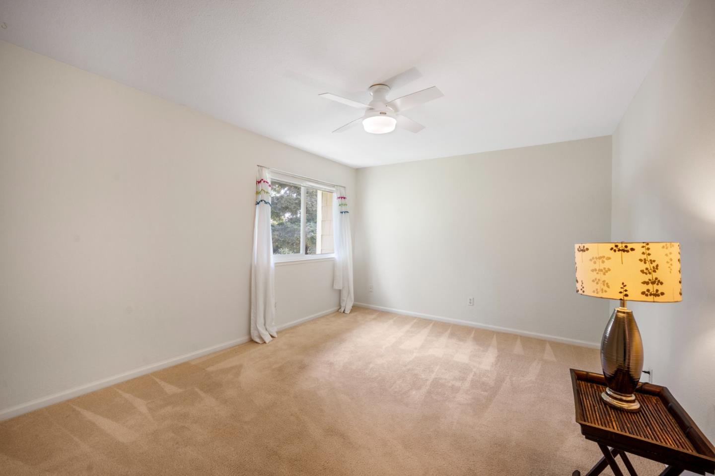 Detail Gallery Image 14 of 20 For 18226 Hale Ave #B,  Morgan Hill,  CA 95037 - 3 Beds | 1/1 Baths