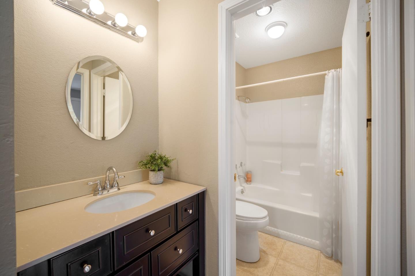Detail Gallery Image 18 of 20 For 18226 Hale Ave #B,  Morgan Hill,  CA 95037 - 3 Beds | 1/1 Baths