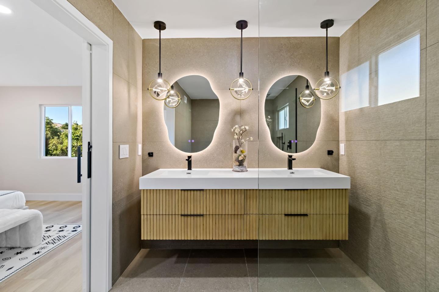 Detail Gallery Image 16 of 81 For 3216 Remington Way, San Jose,  CA 95148 - 4 Beds | 2/1 Baths