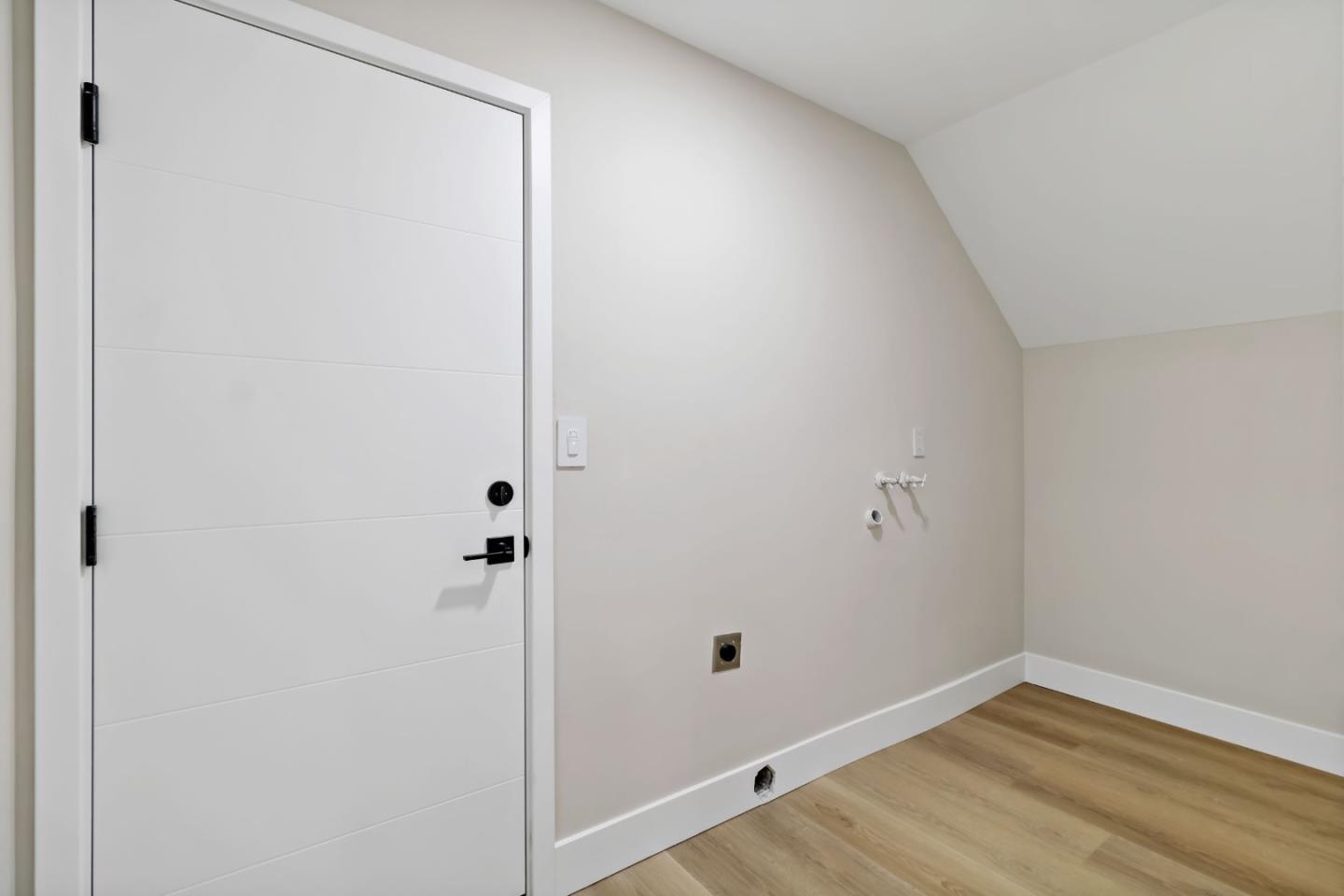 Detail Gallery Image 68 of 81 For 3216 Remington Way, San Jose,  CA 95148 - 4 Beds | 2/1 Baths