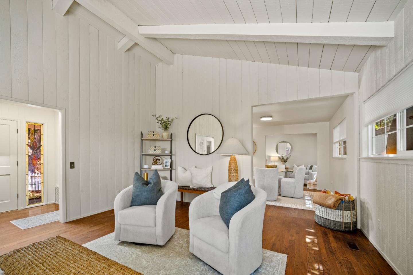 Detail Gallery Image 7 of 23 For Sw Mountain View at Crespi Ave, Carmel,  CA 93921 - 2 Beds | 2 Baths