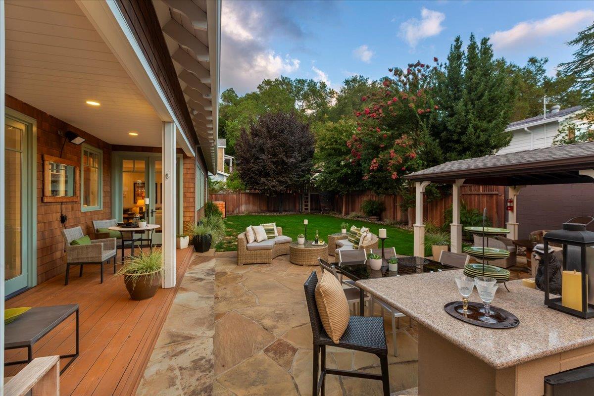 Detail Gallery Image 33 of 37 For 142 New York Ave, Los Gatos,  CA 95030 - 4 Beds | 3 Baths