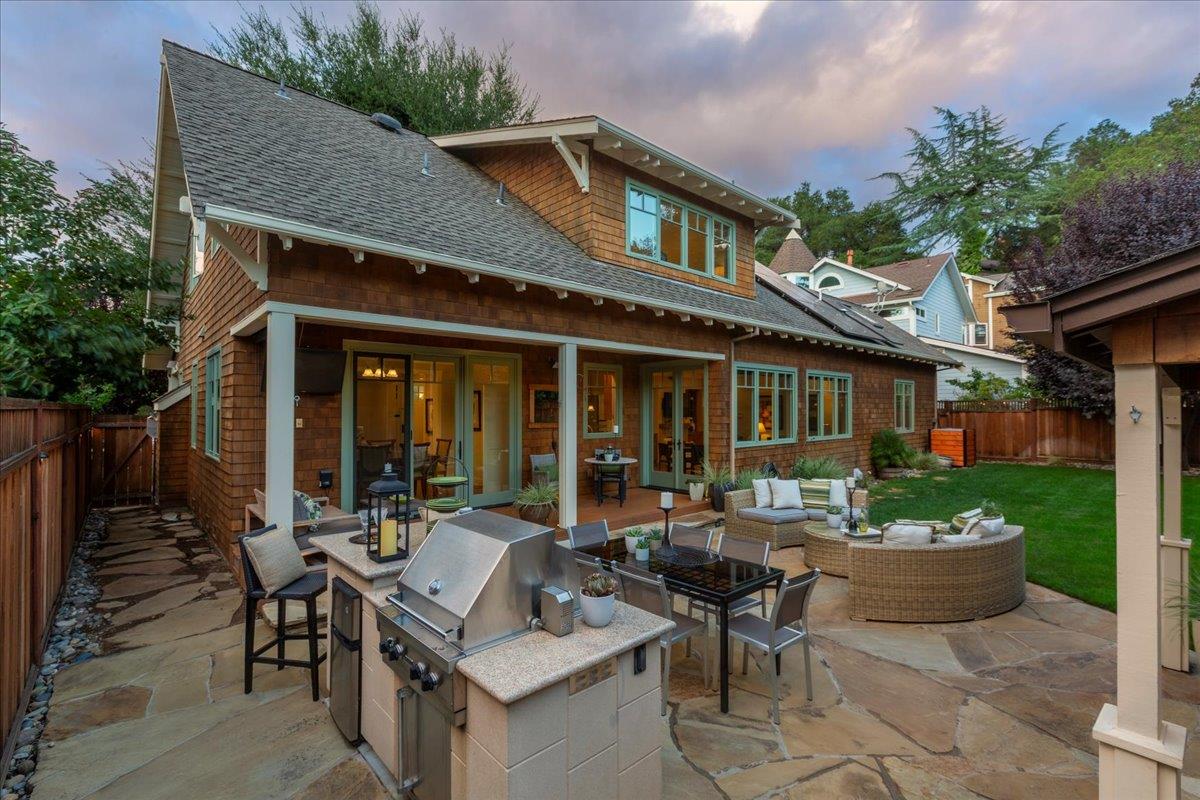 Detail Gallery Image 34 of 37 For 142 New York Ave, Los Gatos,  CA 95030 - 4 Beds | 3 Baths
