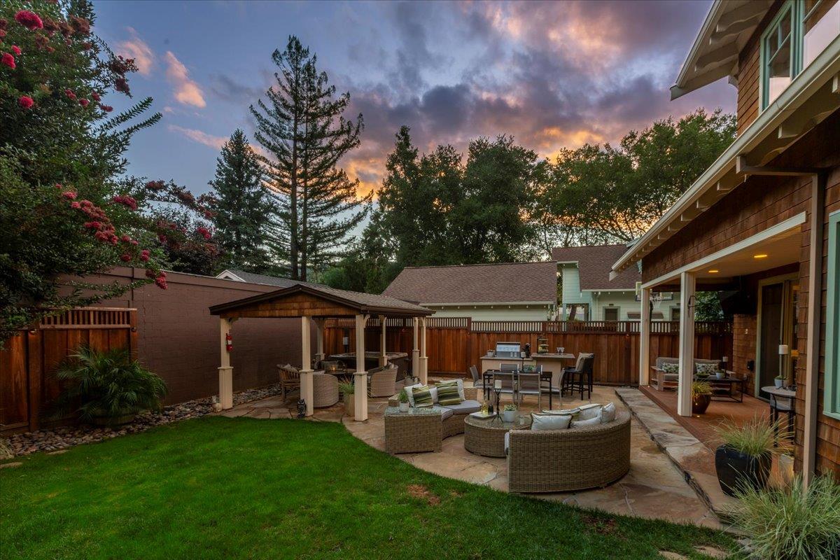 Detail Gallery Image 36 of 37 For 142 New York Ave, Los Gatos,  CA 95030 - 4 Beds | 3 Baths