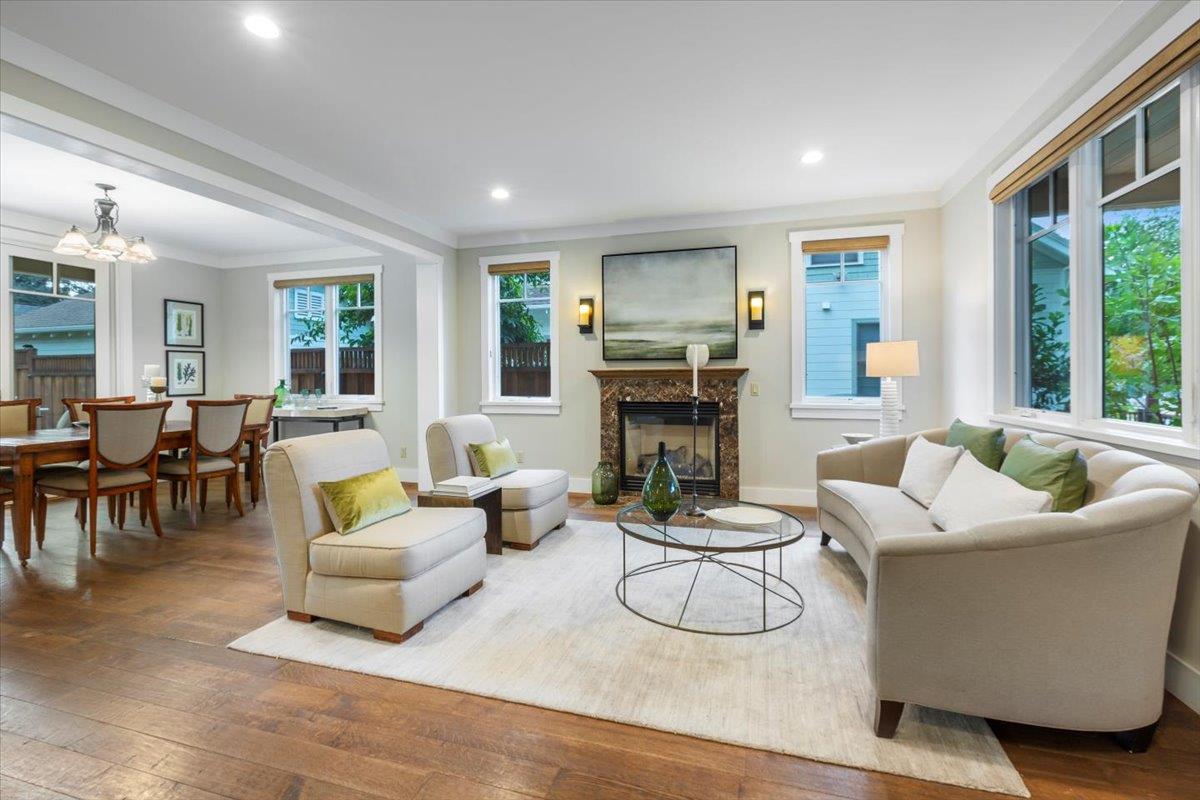 Detail Gallery Image 4 of 37 For 142 New York Ave, Los Gatos,  CA 95030 - 4 Beds | 3 Baths
