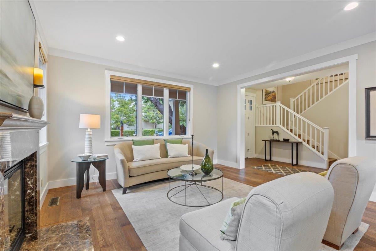 Detail Gallery Image 6 of 37 For 142 New York Ave, Los Gatos,  CA 95030 - 4 Beds | 3 Baths