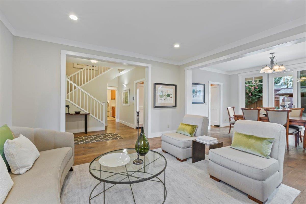 Detail Gallery Image 7 of 37 For 142 New York Ave, Los Gatos,  CA 95030 - 4 Beds | 3 Baths
