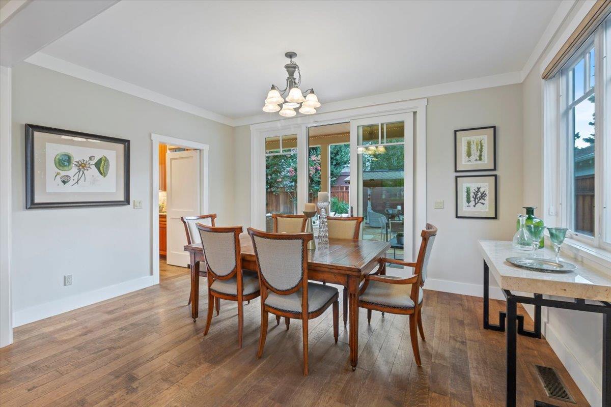 Detail Gallery Image 8 of 37 For 142 New York Ave, Los Gatos,  CA 95030 - 4 Beds | 3 Baths