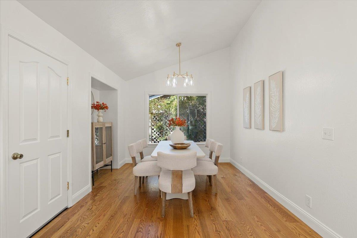 Detail Gallery Image 13 of 44 For 6398 via Amigos, San Jose,  CA 95120 - 4 Beds | 2 Baths