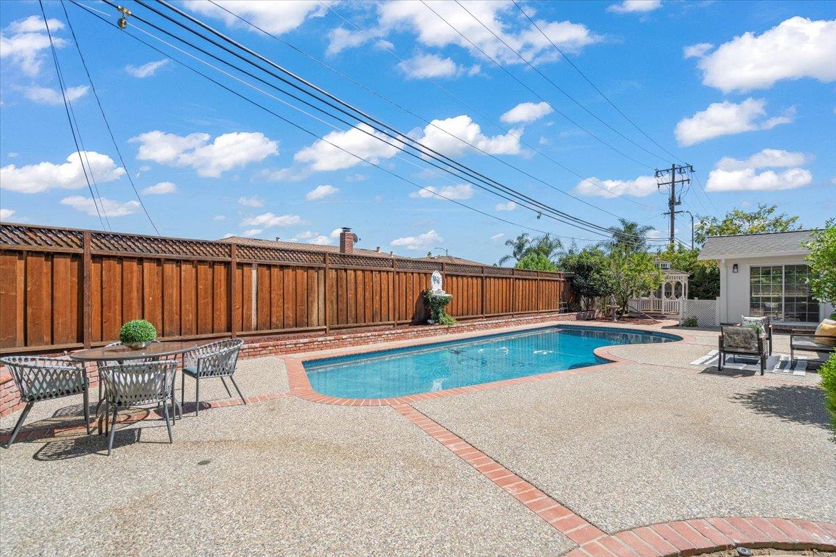 Detail Gallery Image 41 of 44 For 6398 via Amigos, San Jose,  CA 95120 - 4 Beds | 2 Baths
