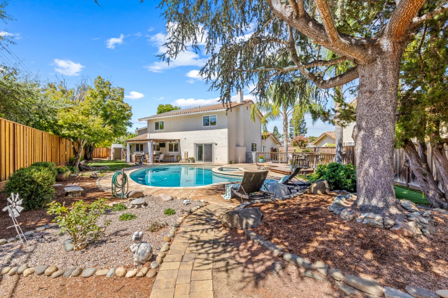 Detail Gallery Image 48 of 84 For 515 Encino Dr, Morgan Hill,  CA 95037 - 5 Beds | 3 Baths