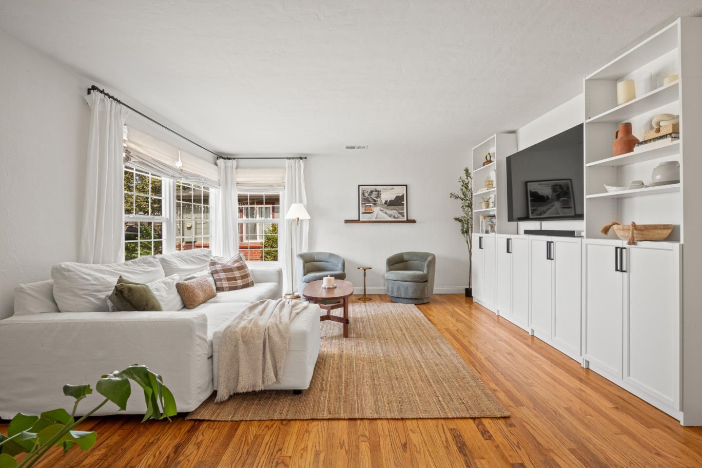 Detail Gallery Image 3 of 20 For 412 N 21st St, San Jose,  CA 95112 - 3 Beds | 1 Baths